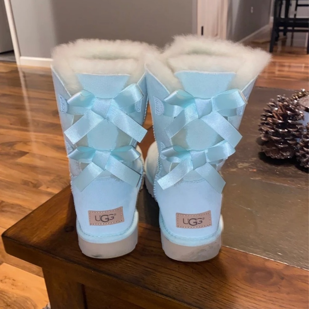 UGG Bailey bow boots (sold)